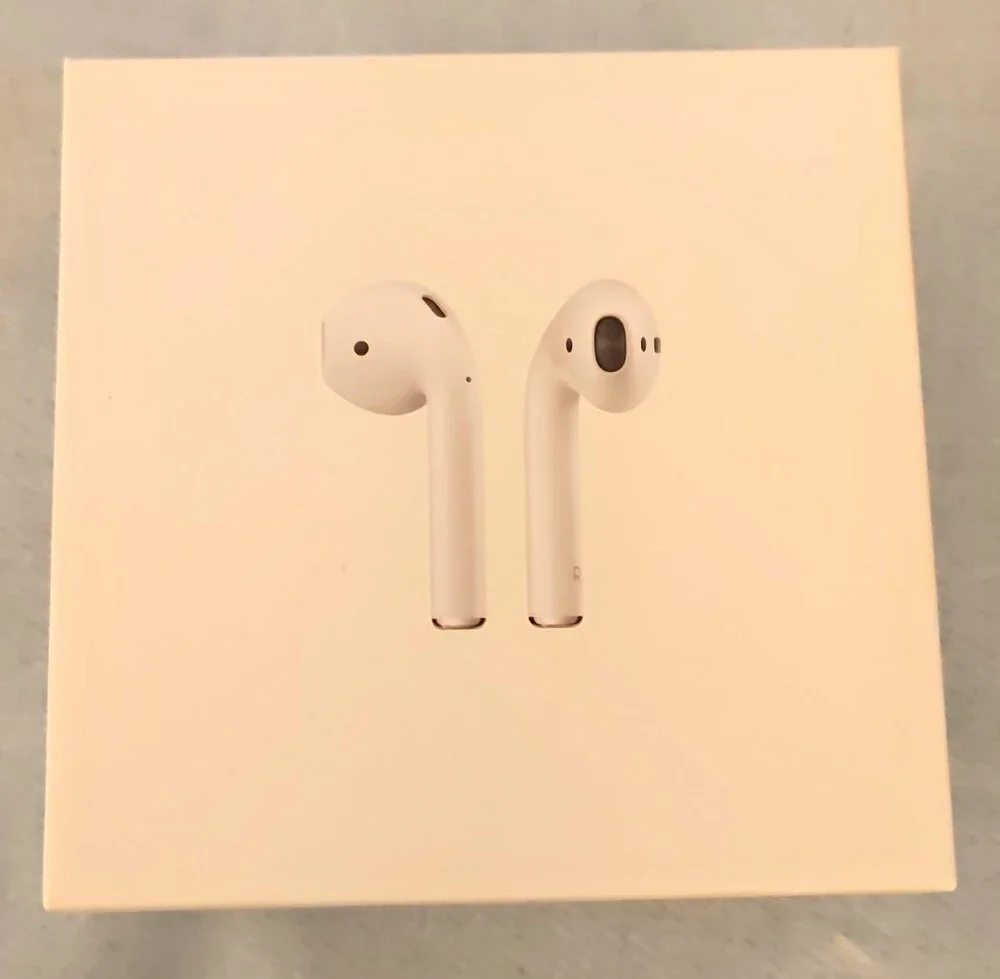 Ear Pods In-Ear Bluetooth Earbuds, White, Wireless Charging Case, Double